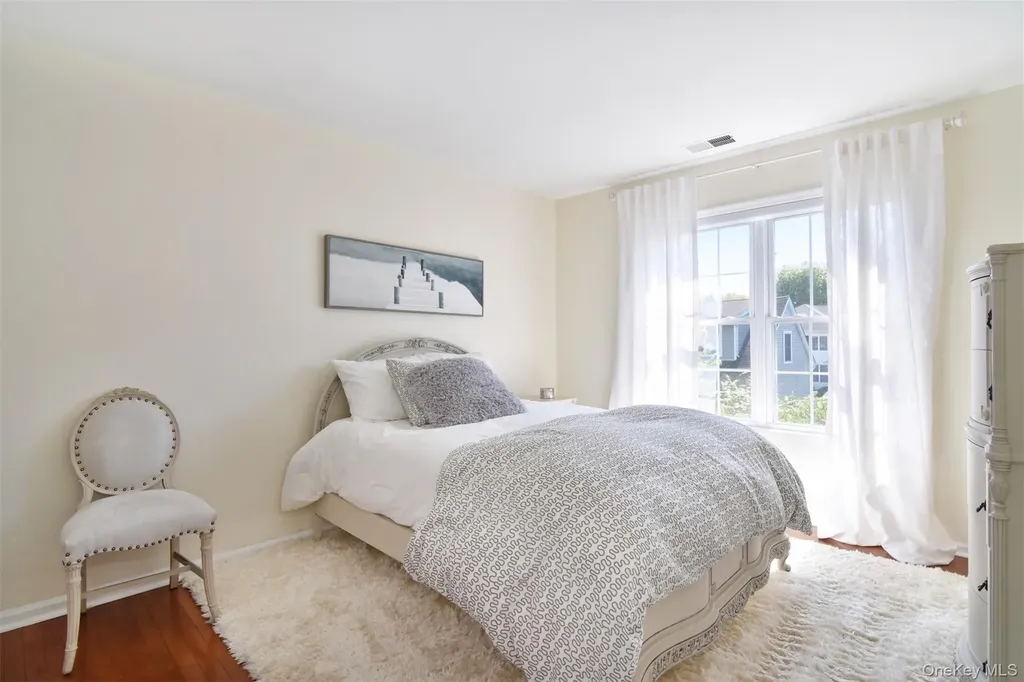 120 Tradition Court White Plains NY 10603