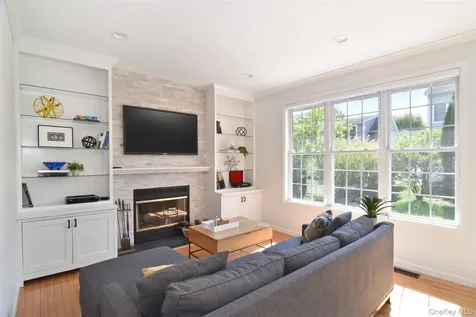 120 Tradition Court White Plains NY 10603