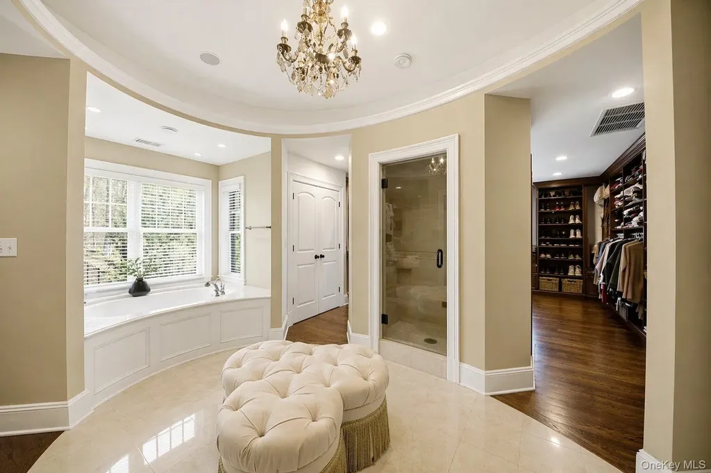 7 Ridgeview Circle Armonk NY 10504