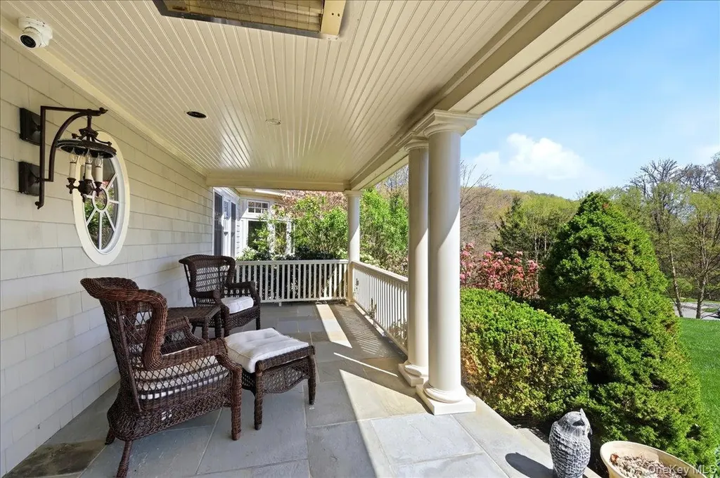7 Ridgeview Circle Armonk NY 10504