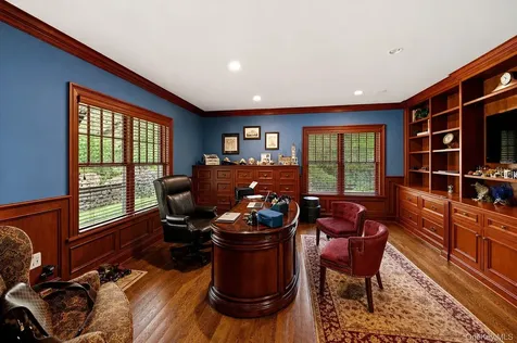 7 Ridgeview Circle Armonk NY 10504