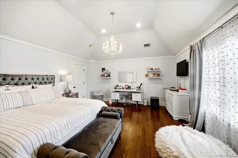 7 Ridgeview Circle Armonk NY 10504