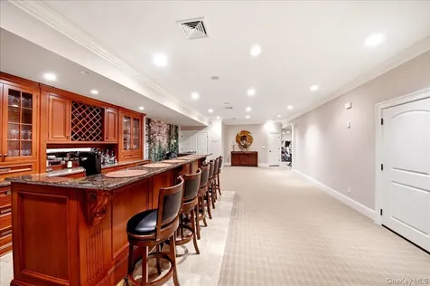 7 Ridgeview Circle Armonk NY 10504