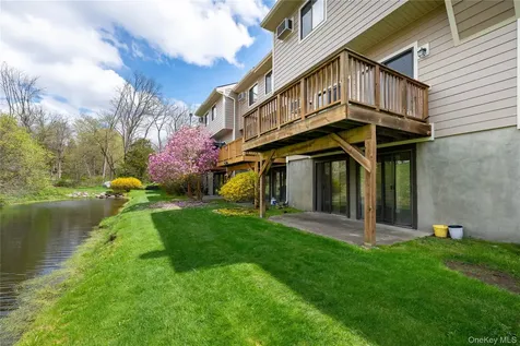 5002 Chelsea Cove N Hopewell Junction NY 12533