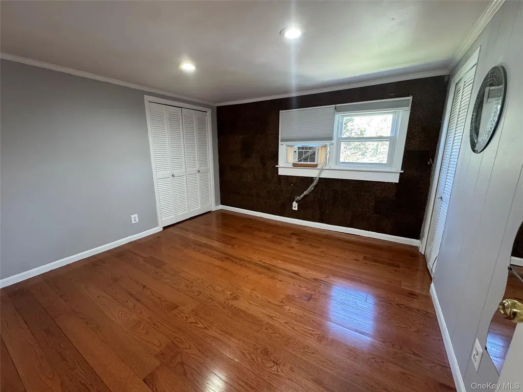 486 Silver Street West Babylon NY 11704