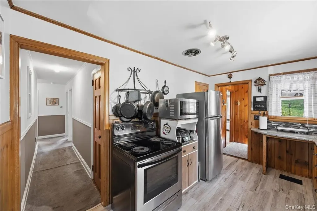 532 Shore Drive New Windsor NY 12553