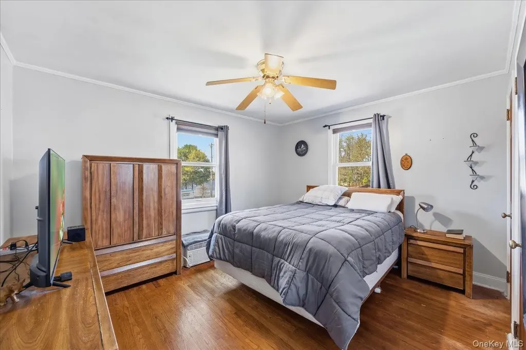 532 Shore Drive New Windsor NY 12553