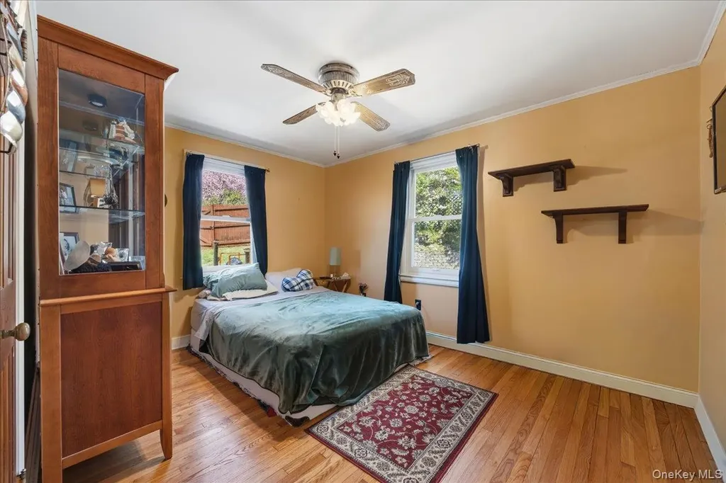 532 Shore Drive New Windsor NY 12553