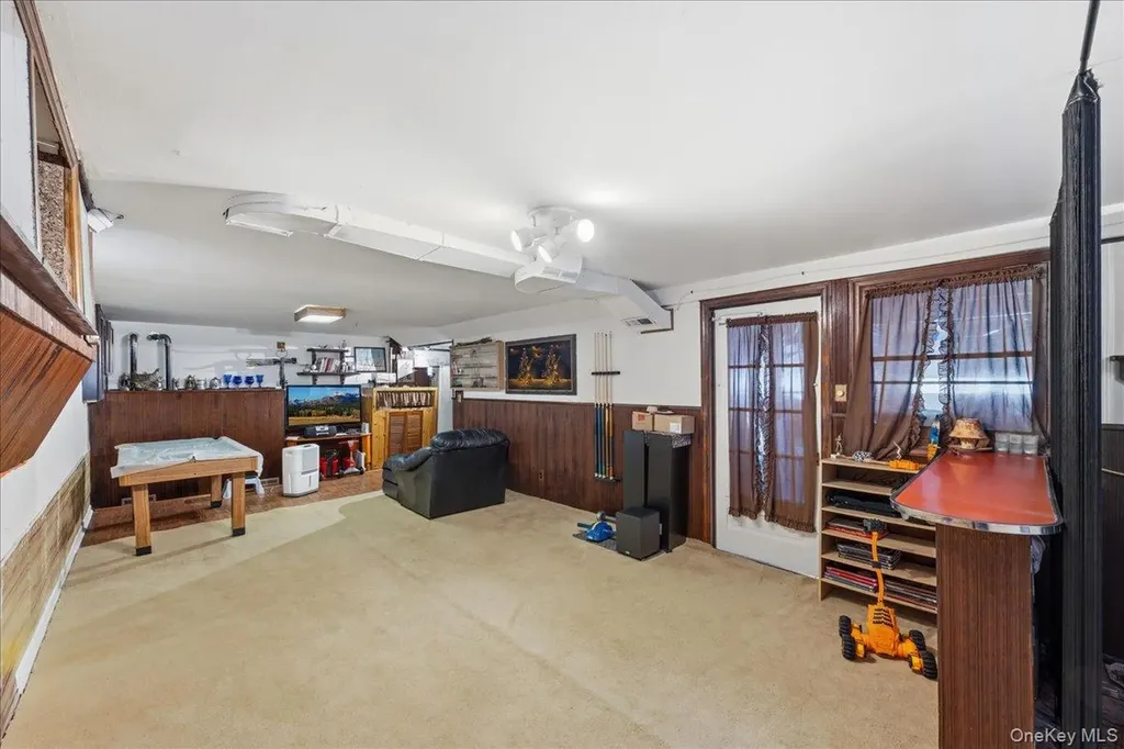 532 Shore Drive New Windsor NY 12553