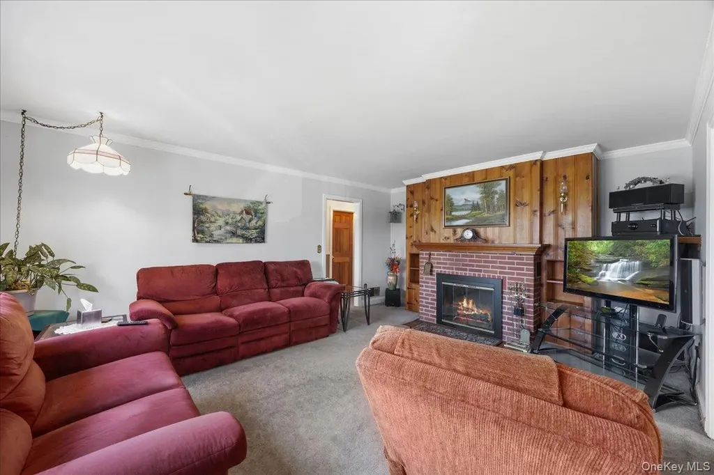 532 Shore Drive New Windsor NY 12553