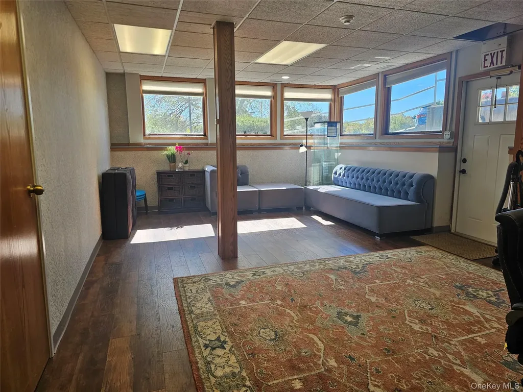 45 Ronald Reagan Boulevard Warwick NY 10990