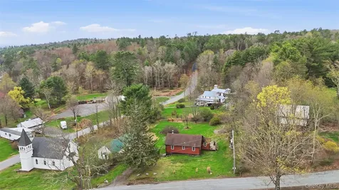 27 Old County Road Cochecton NY 12726