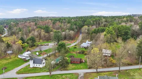 27 Old County Road Cochecton NY 12726