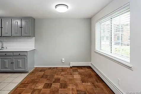178 Jervis Avenue Farmingdale NY 11735
