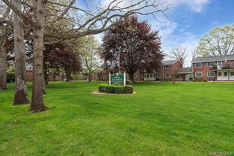 178 Jervis Avenue Farmingdale NY 11735