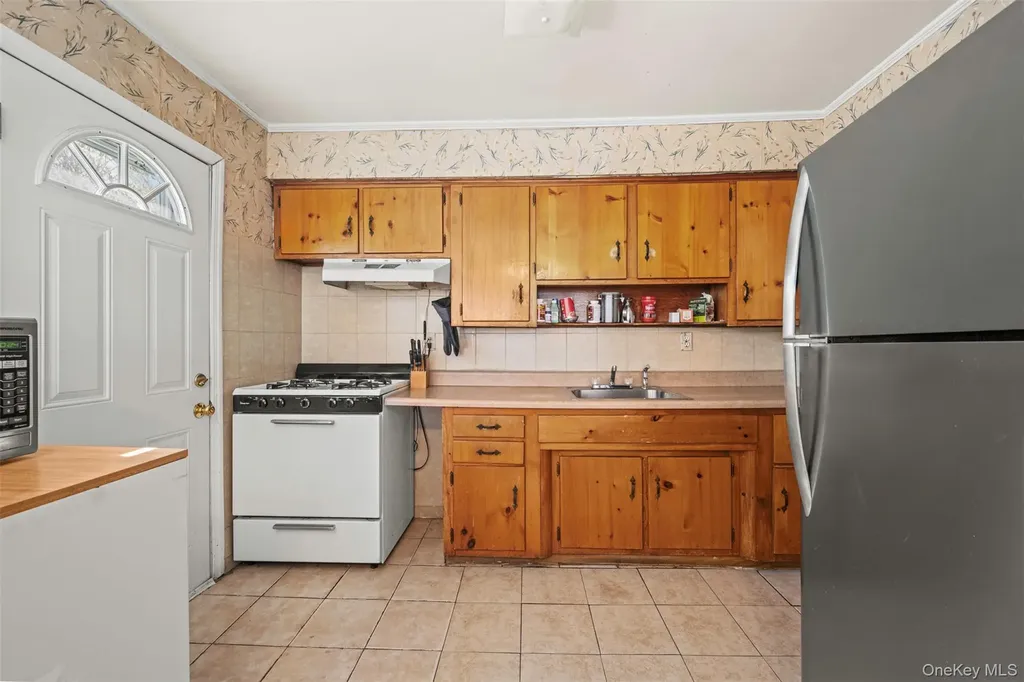 440 E Park Avenue Long Beach NY 11561