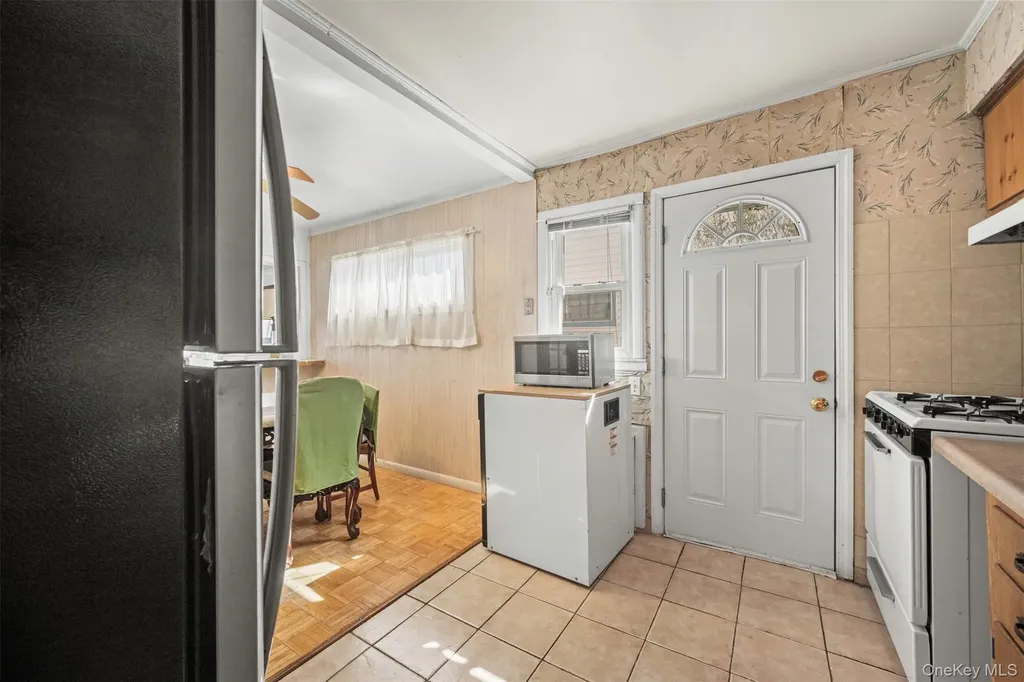 440 E Park Avenue Long Beach NY 11561