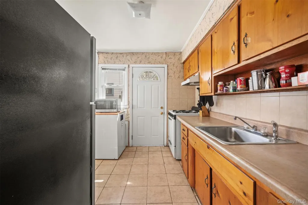 440 E Park Avenue Long Beach NY 11561