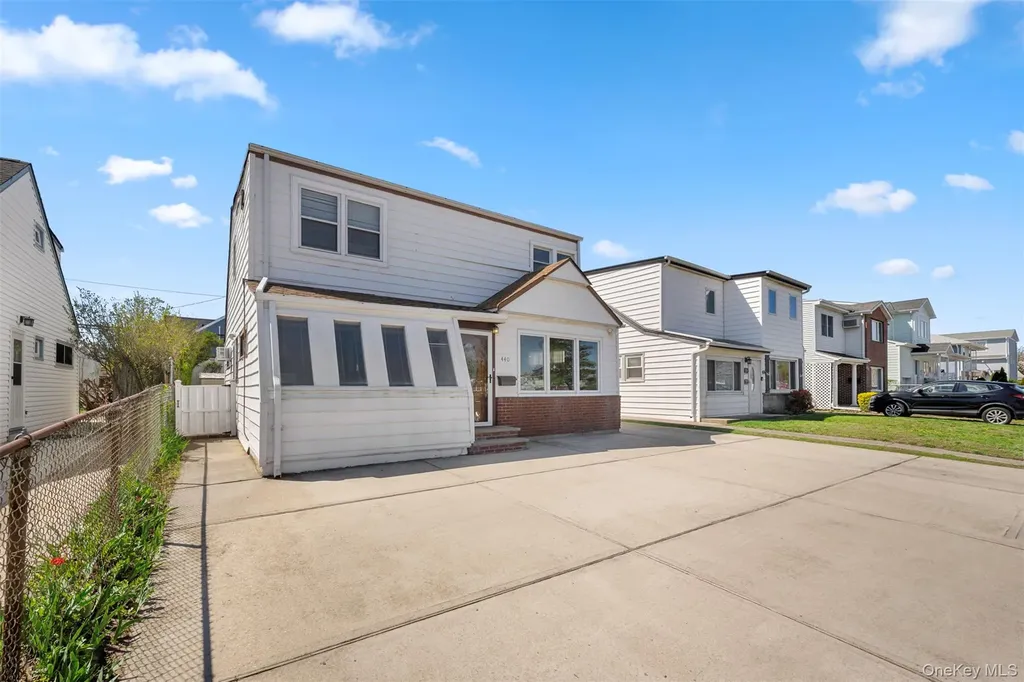 440 E Park Avenue Long Beach NY 11561