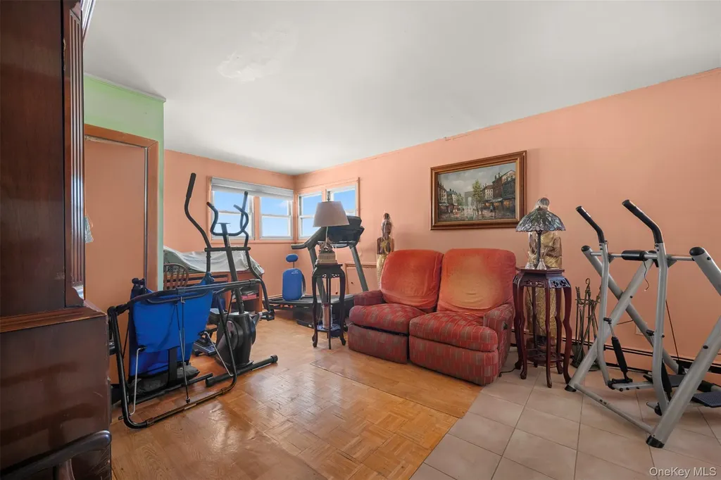440 E Park Avenue Long Beach NY 11561