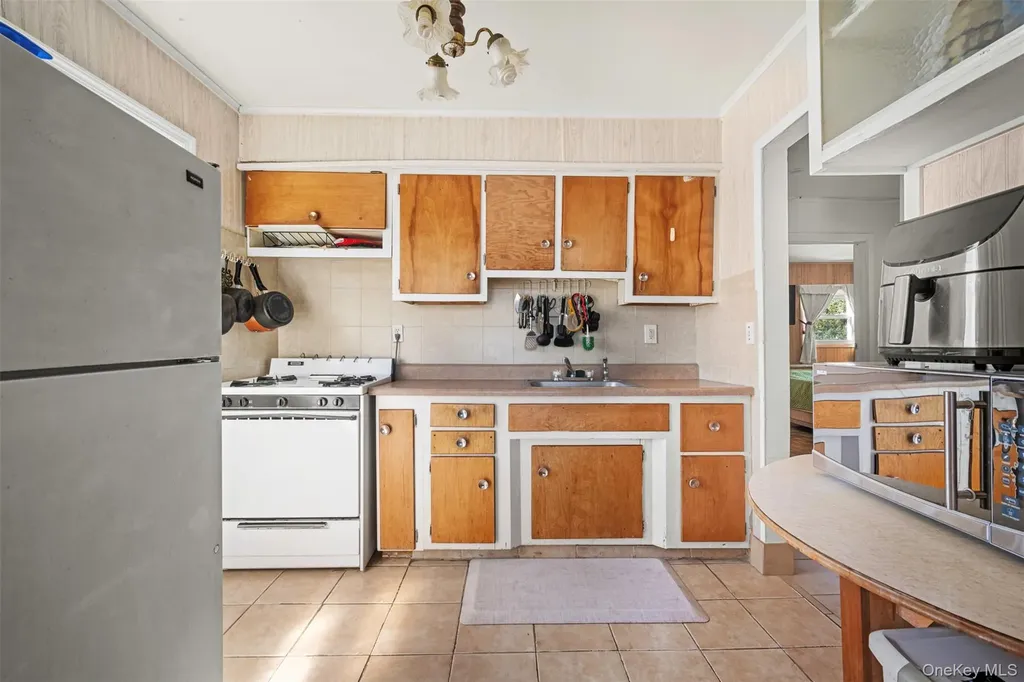 440 E Park Avenue Long Beach NY 11561