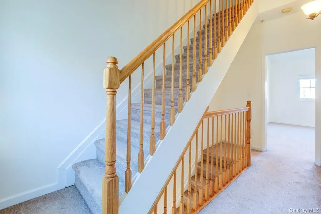 330 Maple Avenue Westbury NY 11590
