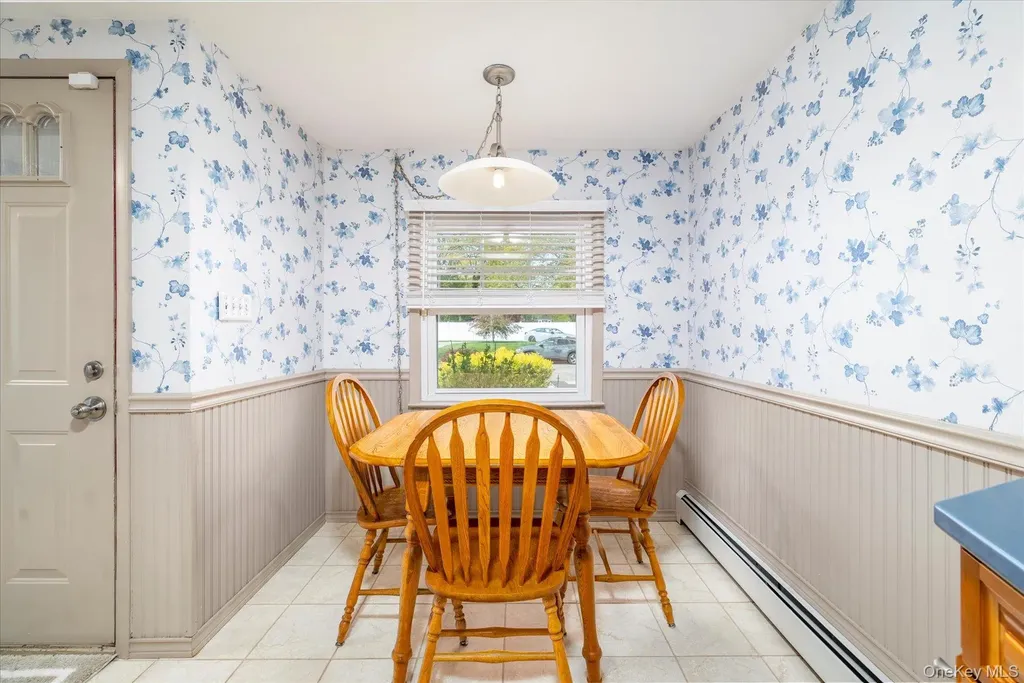 44 Meyer Lane Medford NY 11763