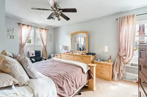 283 Hawthorne Avenue Uniondale NY 11553