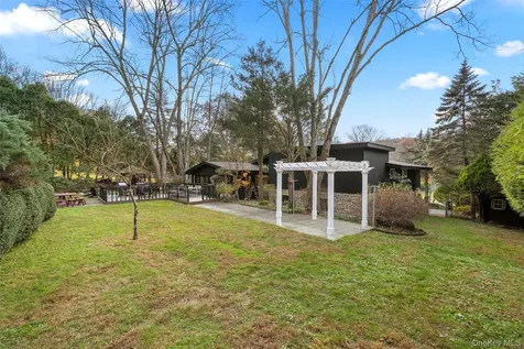 57 Virginia Lane Thornwood NY 10594
