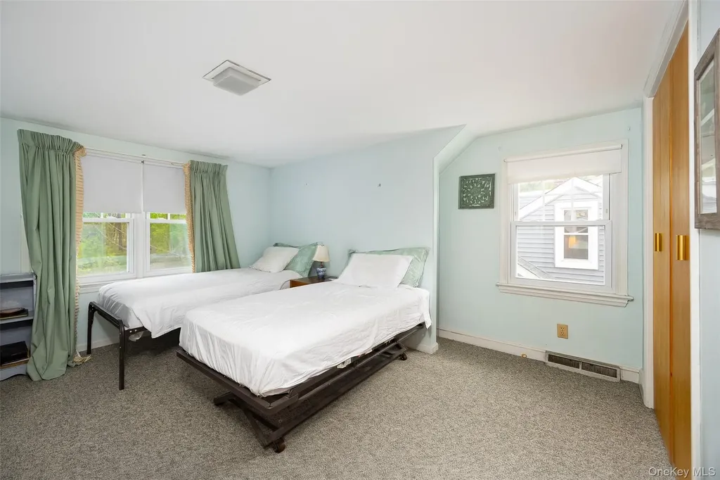 31 Kingston Avenue Poughkeepsie NY 12603