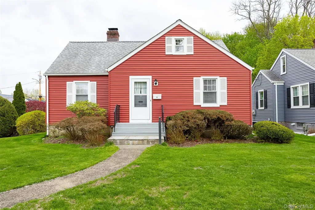 31 Kingston Avenue Poughkeepsie NY 12603