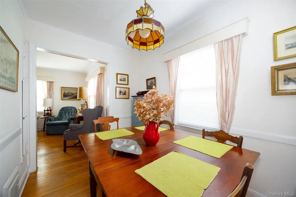 31 Kingston Avenue Poughkeepsie NY 12603