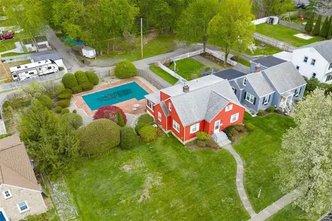 31 Kingston Avenue Poughkeepsie NY 12603