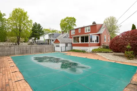 31 Kingston Avenue Poughkeepsie NY 12603