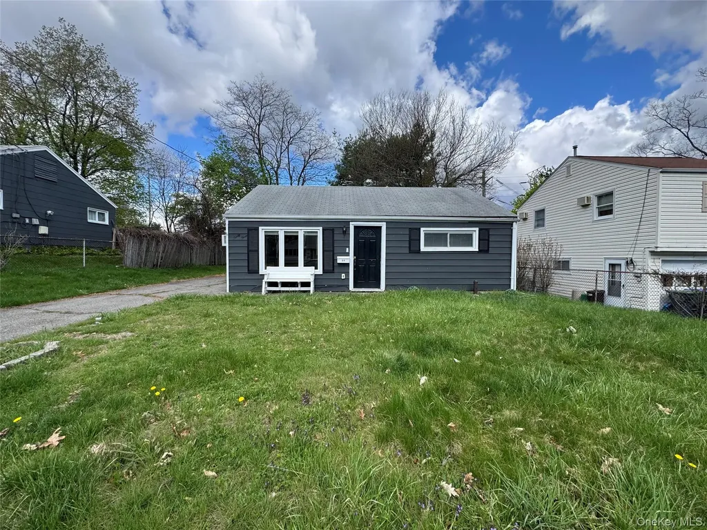 33 Hurd Avenue Garnerville NY 10923