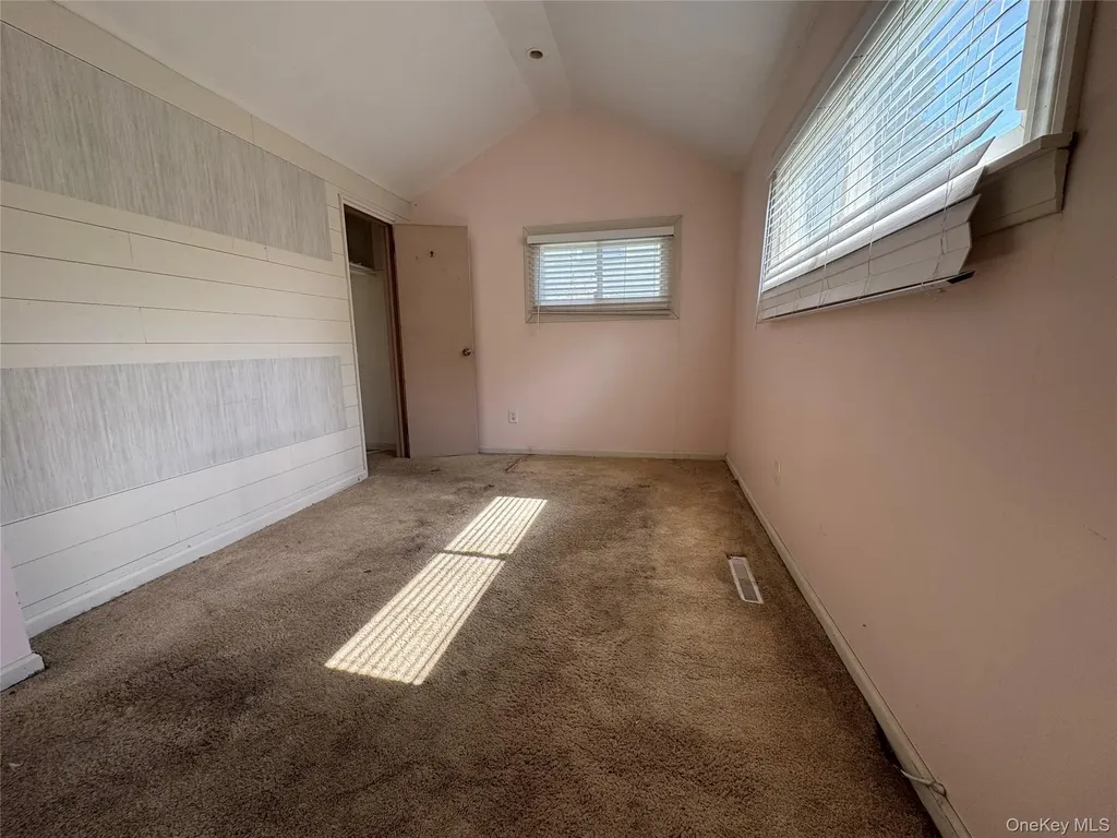 33 Hurd Avenue Garnerville NY 10923