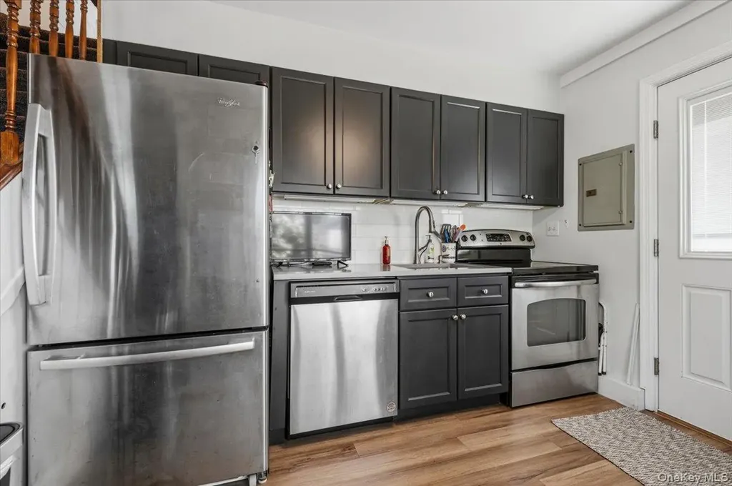 42 Haven Lane Levittown NY 11756