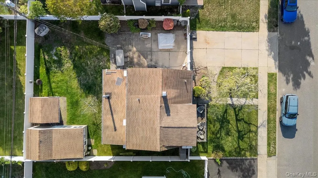 42 Haven Lane Levittown NY 11756