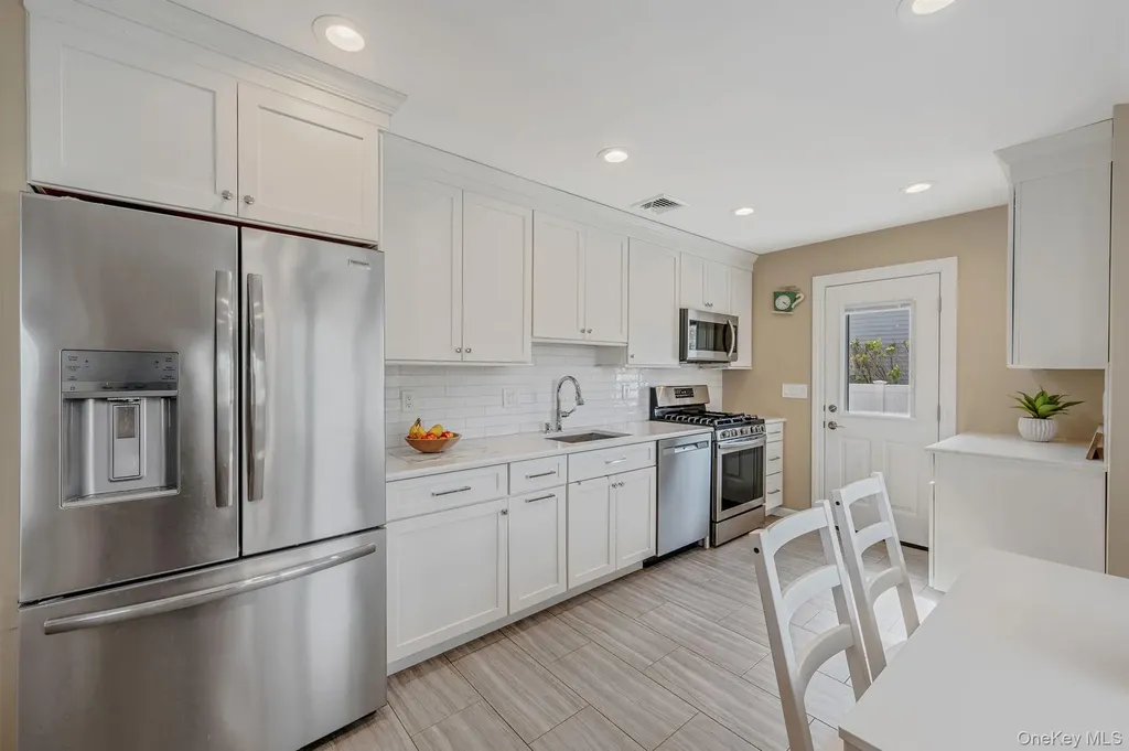 46 Sheldon Place Commack NY 11725
