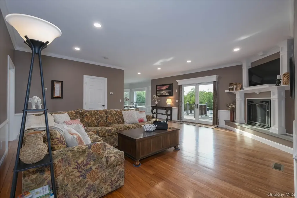 163 Hapeman Hill Road Red Hook NY 12571