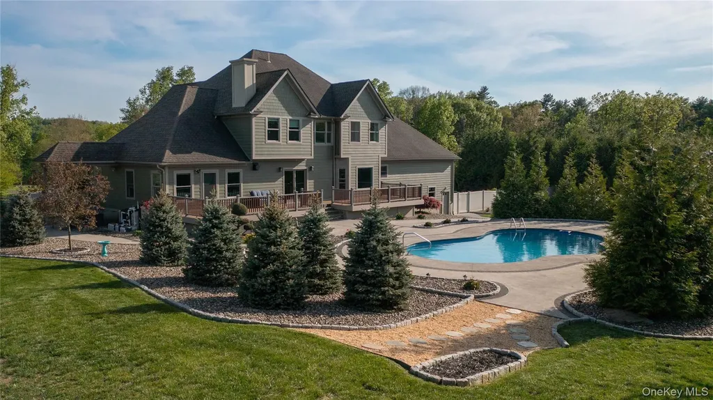 163 Hapeman Hill Road Red Hook NY 12571