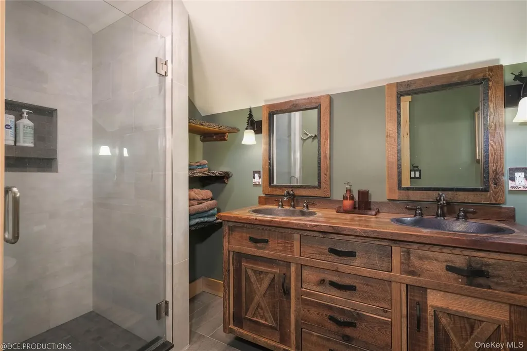 163 Hapeman Hill Road Red Hook NY 12571