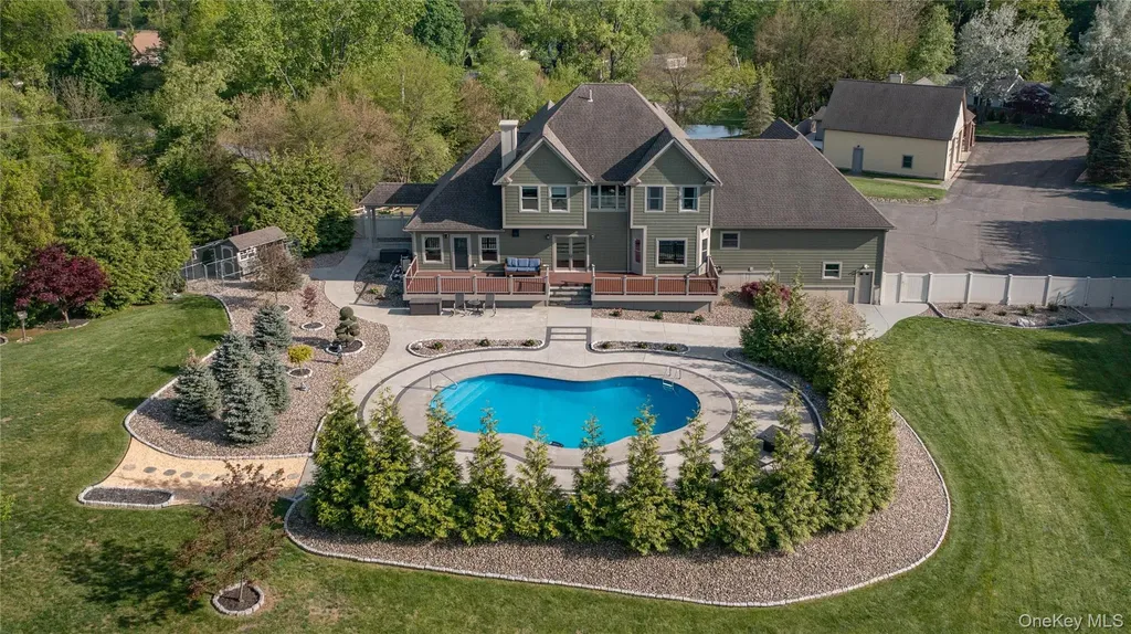 163 Hapeman Hill Road Red Hook NY 12571