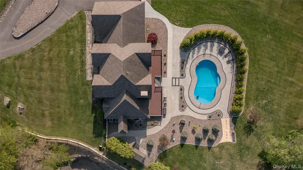 163 Hapeman Hill Road Red Hook NY 12571