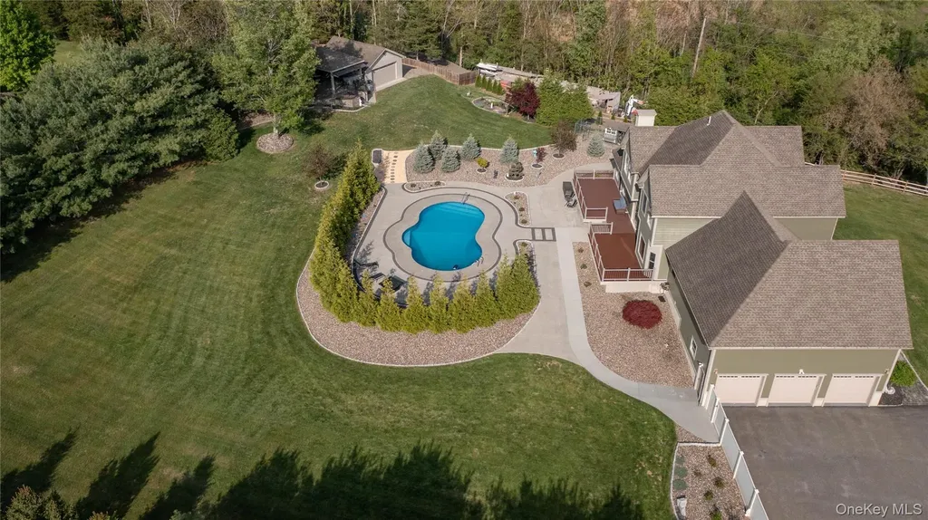 163 Hapeman Hill Road Red Hook NY 12571