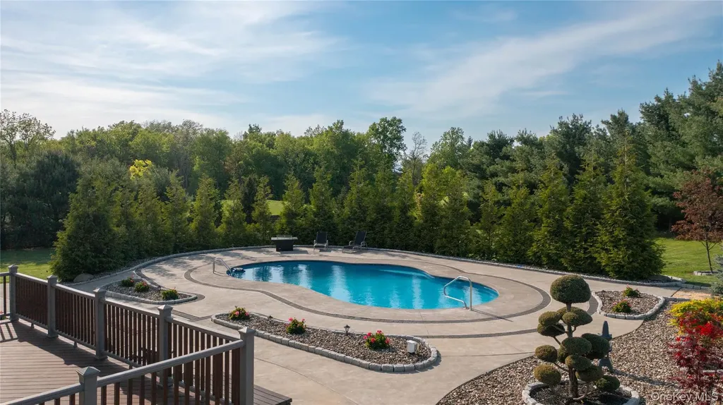 163 Hapeman Hill Road Red Hook NY 12571