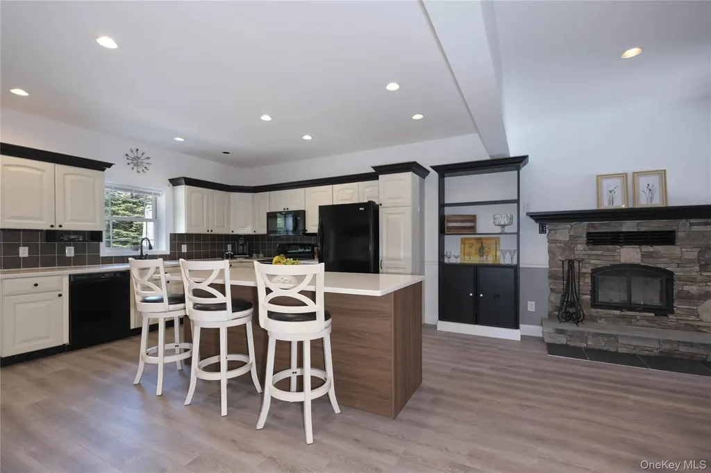 163 Hapeman Hill Road Red Hook NY 12571