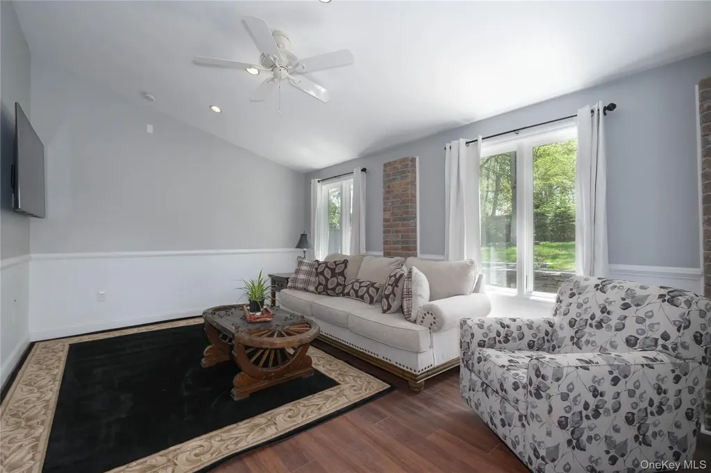 163 Hapeman Hill Road Red Hook NY 12571