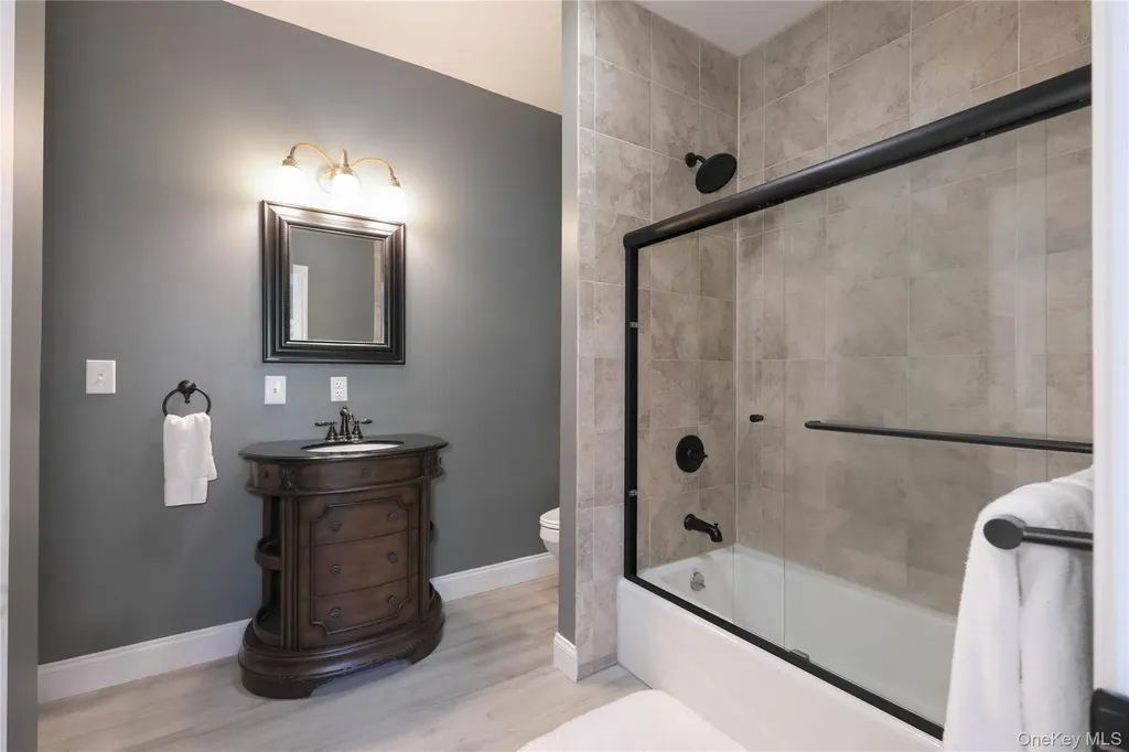163 Hapeman Hill Road Red Hook NY 12571