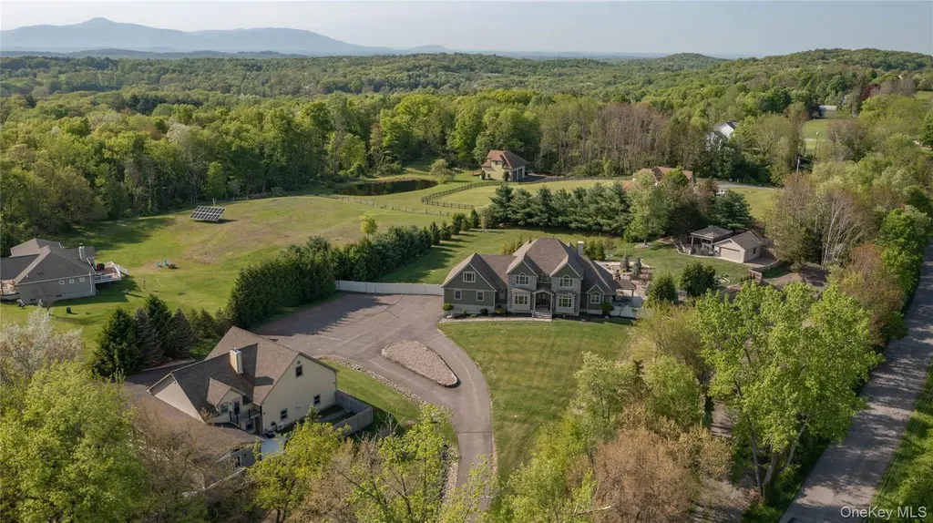163 Hapeman Hill Road Red Hook NY 12571